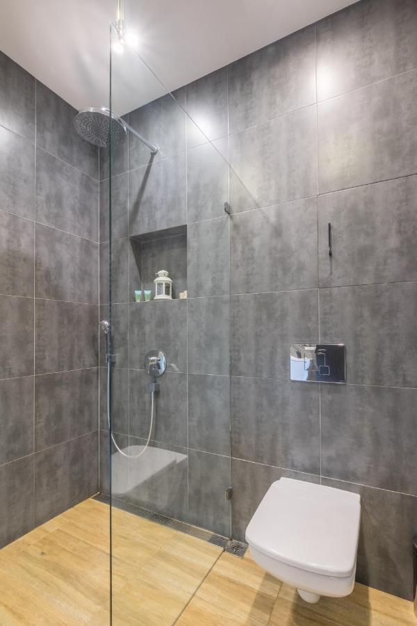 Artistic & Spacious 2Bd Central Apt By Flat Mаnager Sofia Exteriör bild