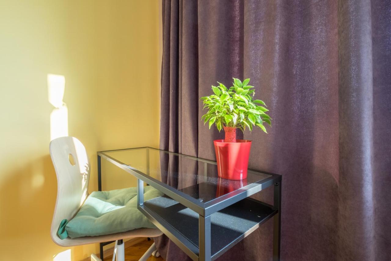 Artistic & Spacious 2Bd Central Apt By Flat Mаnager Sofia Exteriör bild