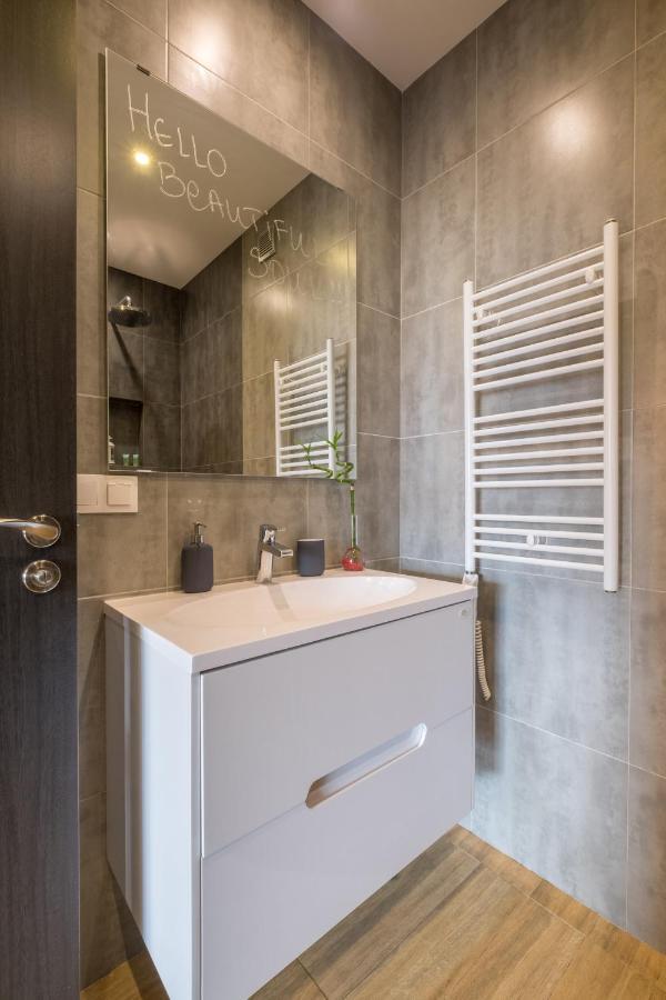 Artistic & Spacious 2Bd Central Apt By Flat Mаnager Sofia Exteriör bild