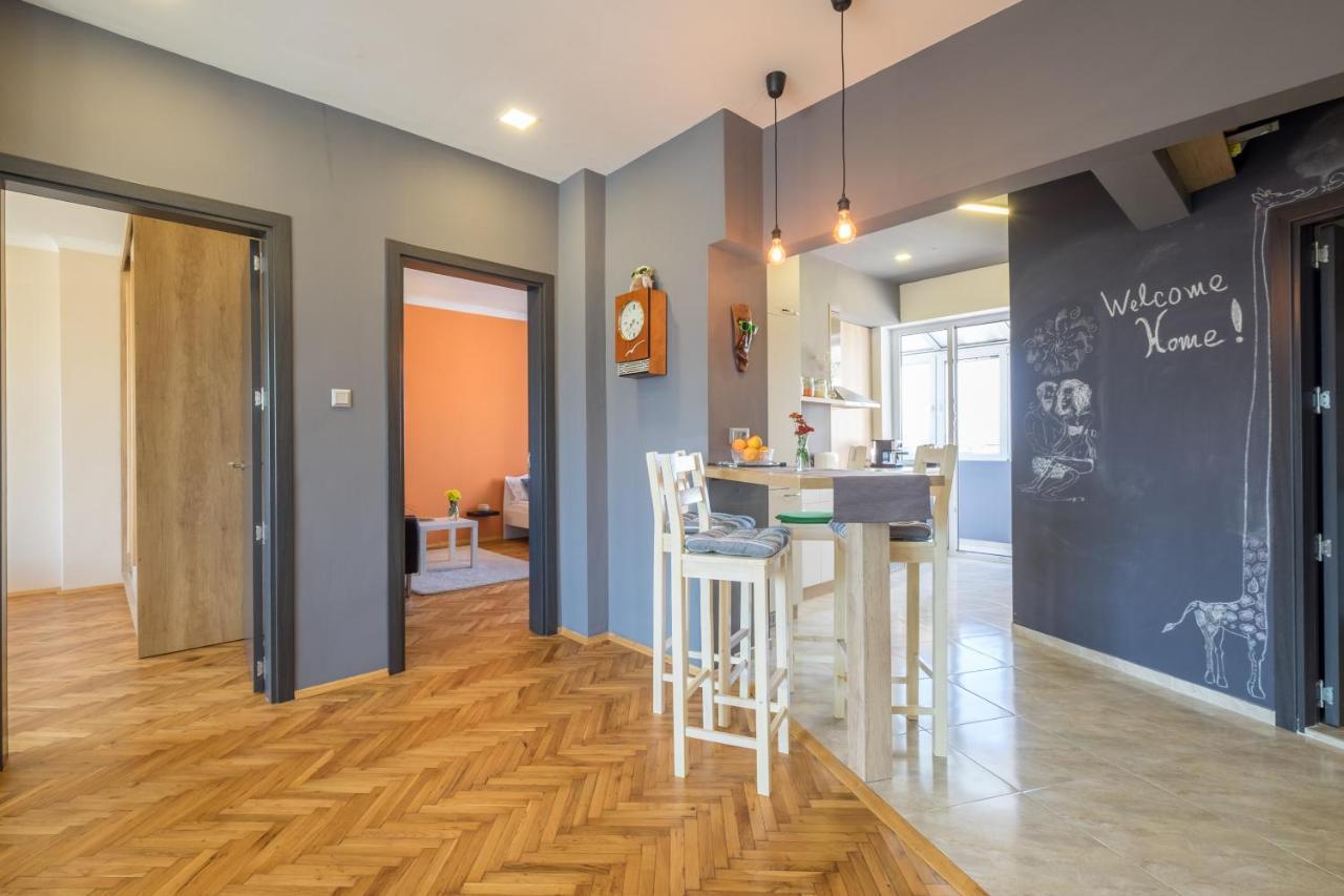 Artistic & Spacious 2Bd Central Apt By Flat Mаnager Sofia Exteriör bild